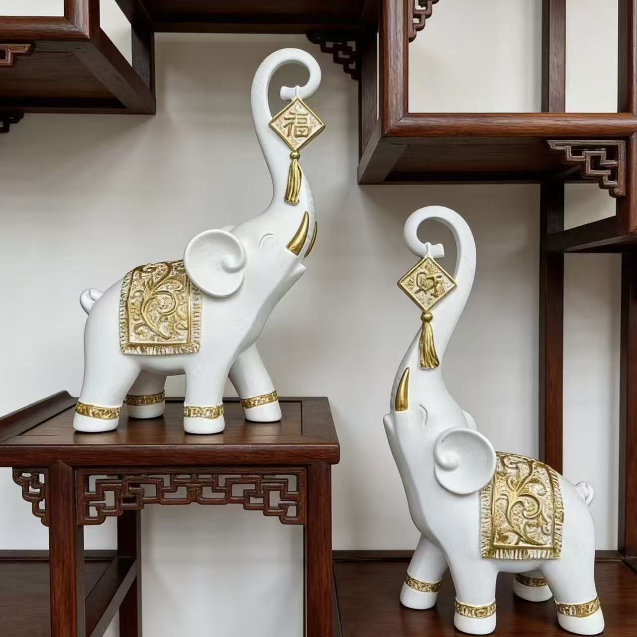 Resin Art Gift For Wedding - Ein Paar Glücksbringende Elefantenrüssel-Figuren im Chinesischen
