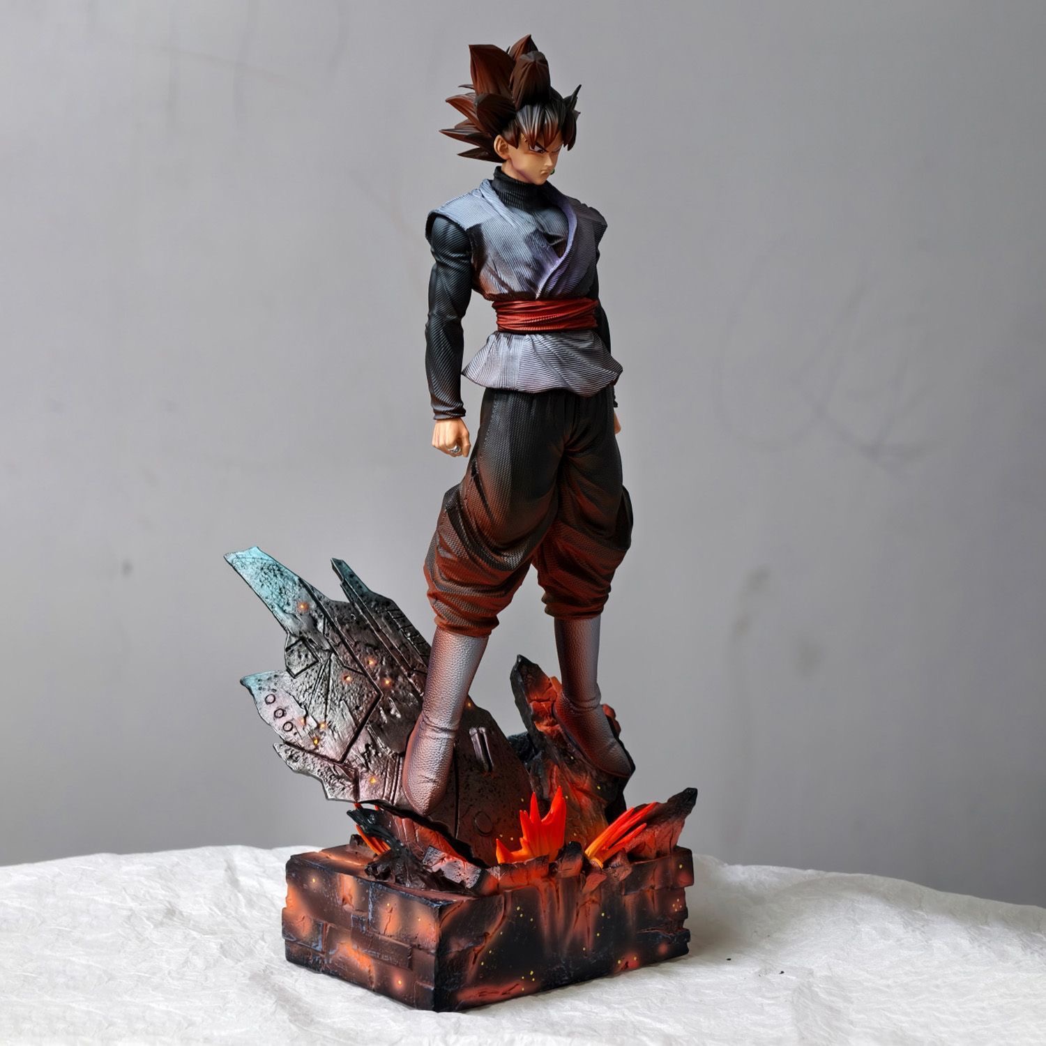 Neue JT Dragon Ball Goku Black – Resin Art Goku Bewertung und Preis